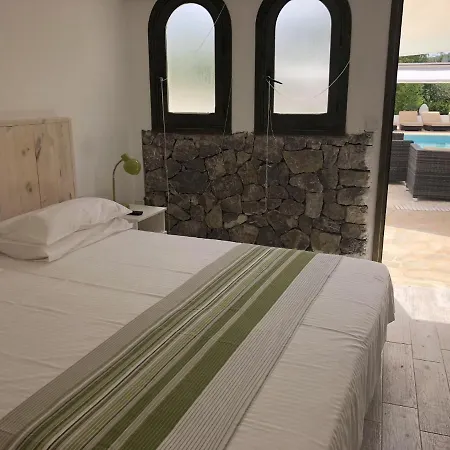 Vakantiehuis In Sant Miguel De Balansat With Pool