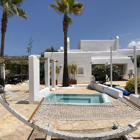 In Sant Miguel De Balansat With Pool Vakantiehuis
